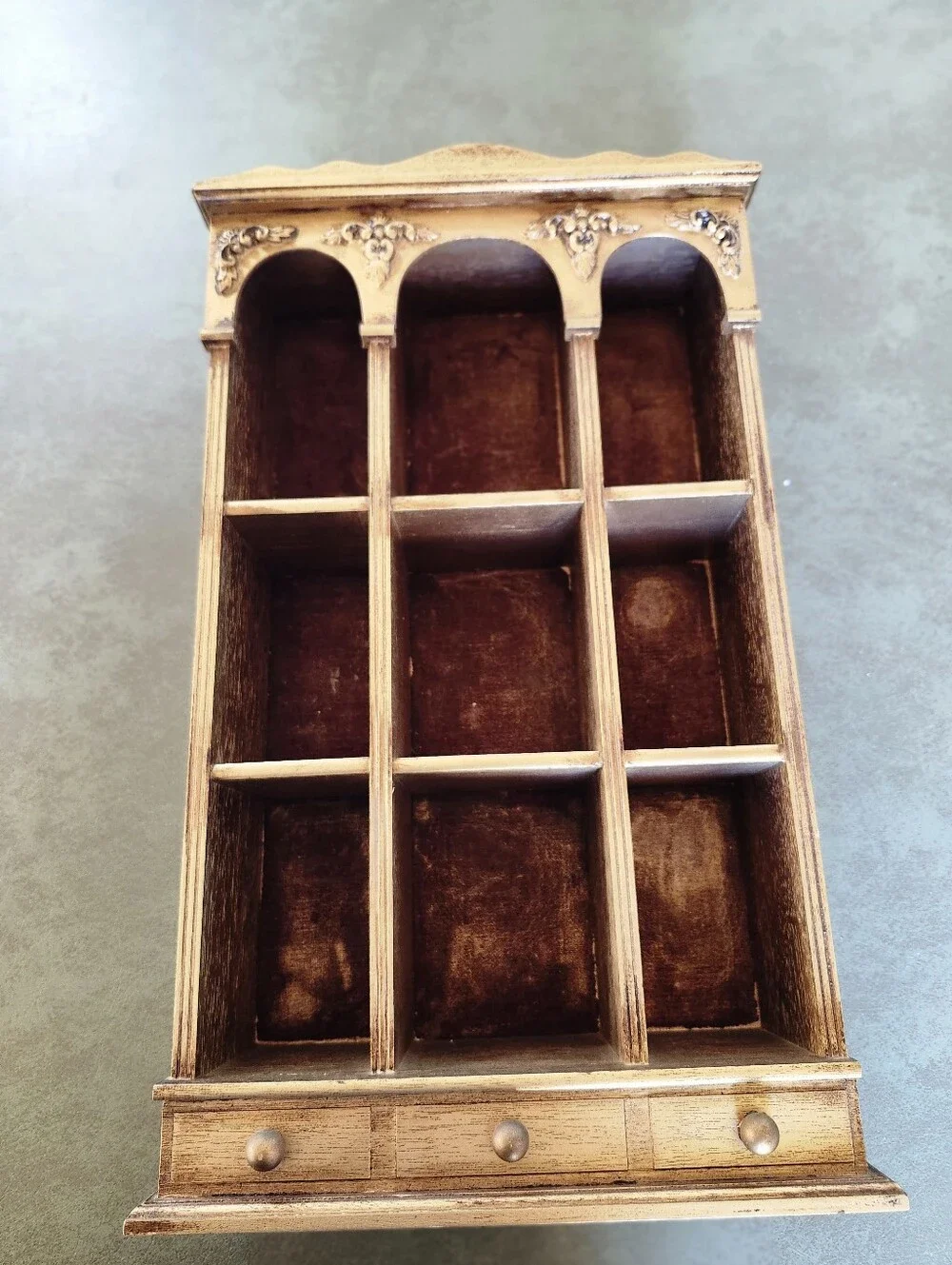 Vintage 9 Openings Wooden Ornate Wall Display Trinket Curio Shelf